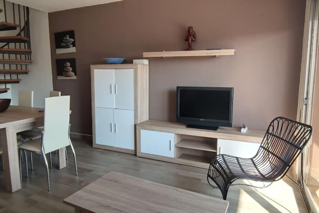 Atico-Duplex En Urb. Penismar En 1ª Linea De Playa Appartement Peñíscola Buitenkant foto