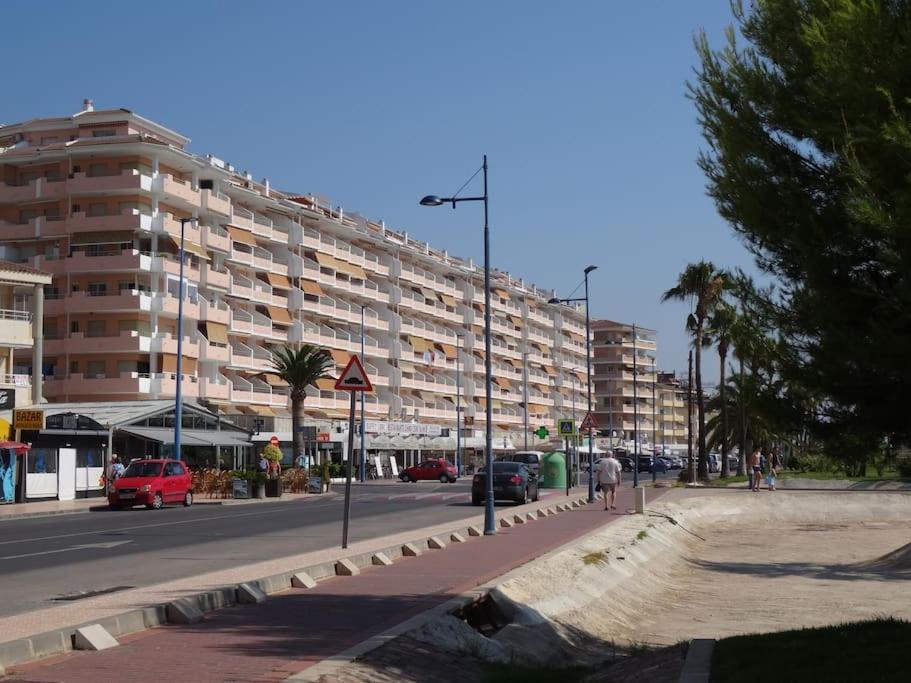 Atico-Duplex En Urb. Penismar En 1ª Linea De Playa Appartement Peñíscola Buitenkant foto