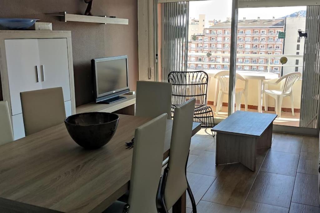 Atico-Duplex En Urb. Penismar En 1ª Linea De Playa Appartement Peñíscola Buitenkant foto